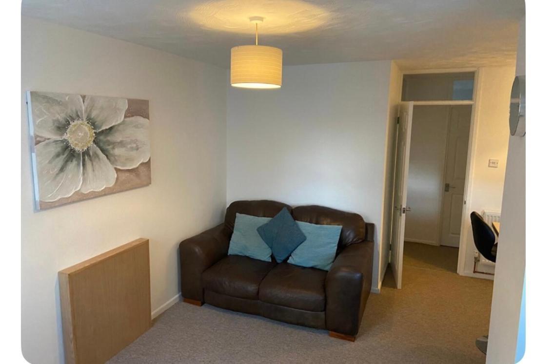 One Bedroom Ground Floor Flat Central Chichester Exterior photo